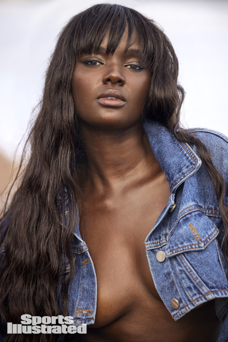 DUCKIE_08_0200_WMweb